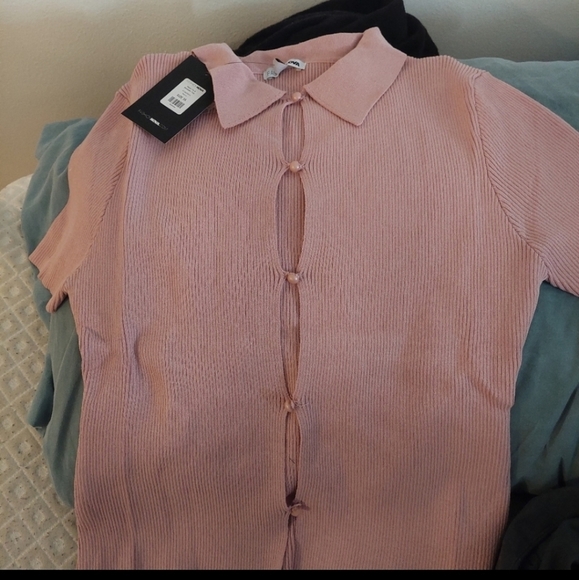 Fashion nova crop top - Picture 3 of 3